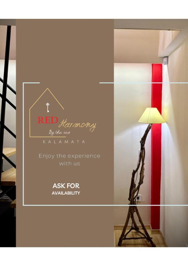 Red Harmony By The Sea Pool And Balcony Apartamento Calamata Exterior foto